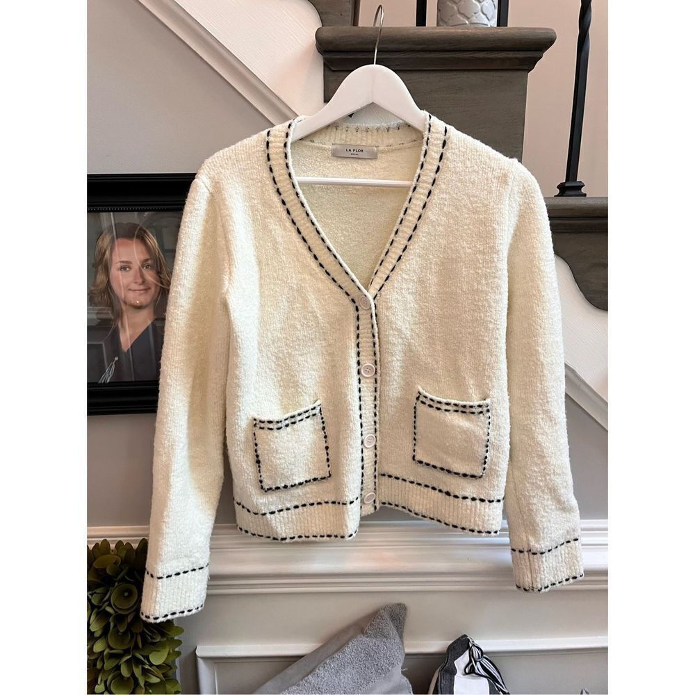 La Flor Seoul White Thick Stitch Cardigan Sweater sz M EUC